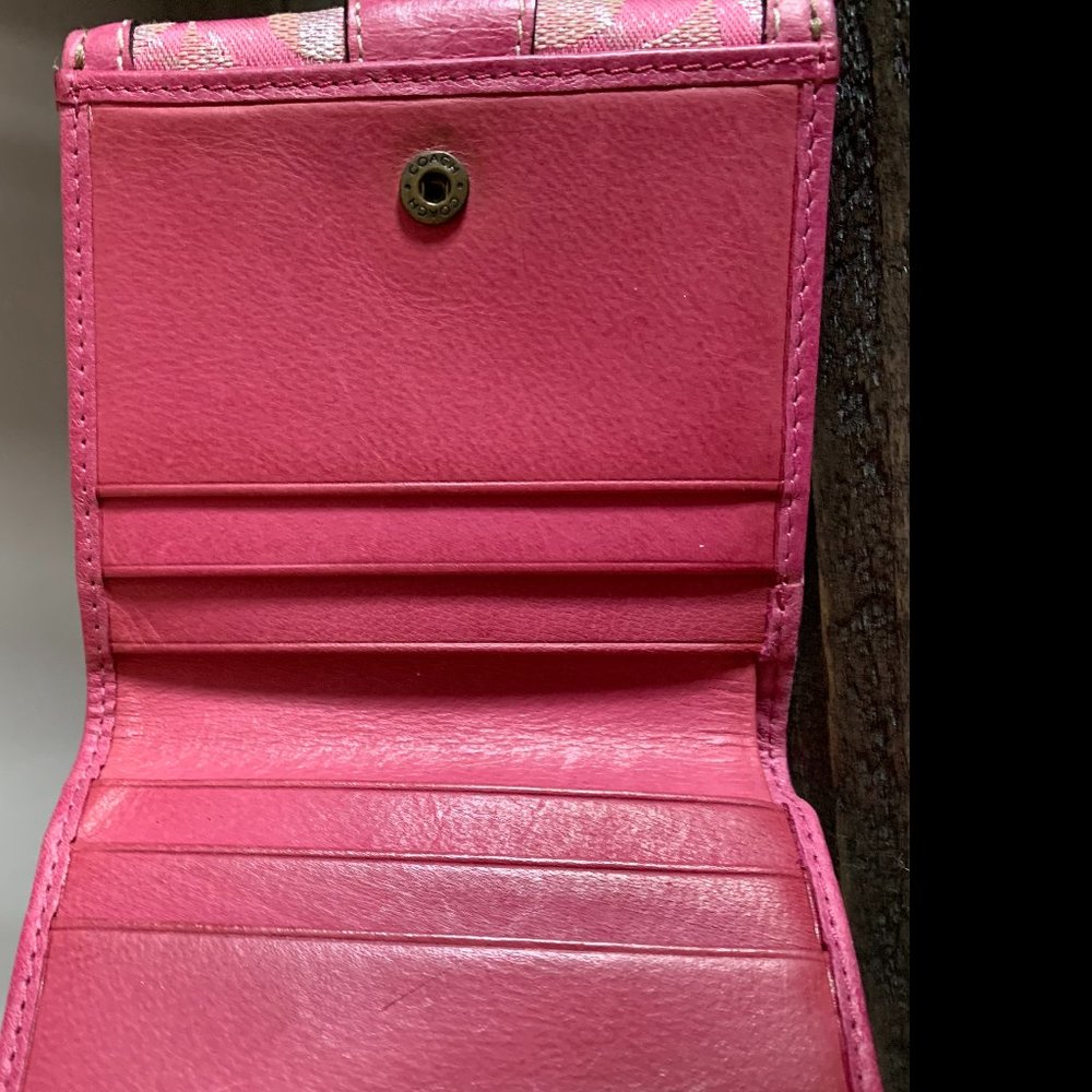 Vintage Pink Coach Purse and Wallet Set - Picture 12 of 13